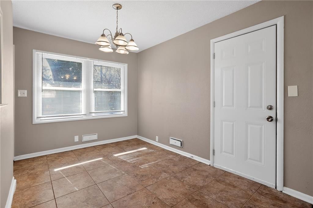 7611 E 107th Street — photo 17