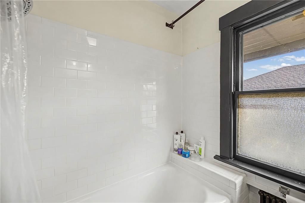 3723 Madison Avenue — photo 30