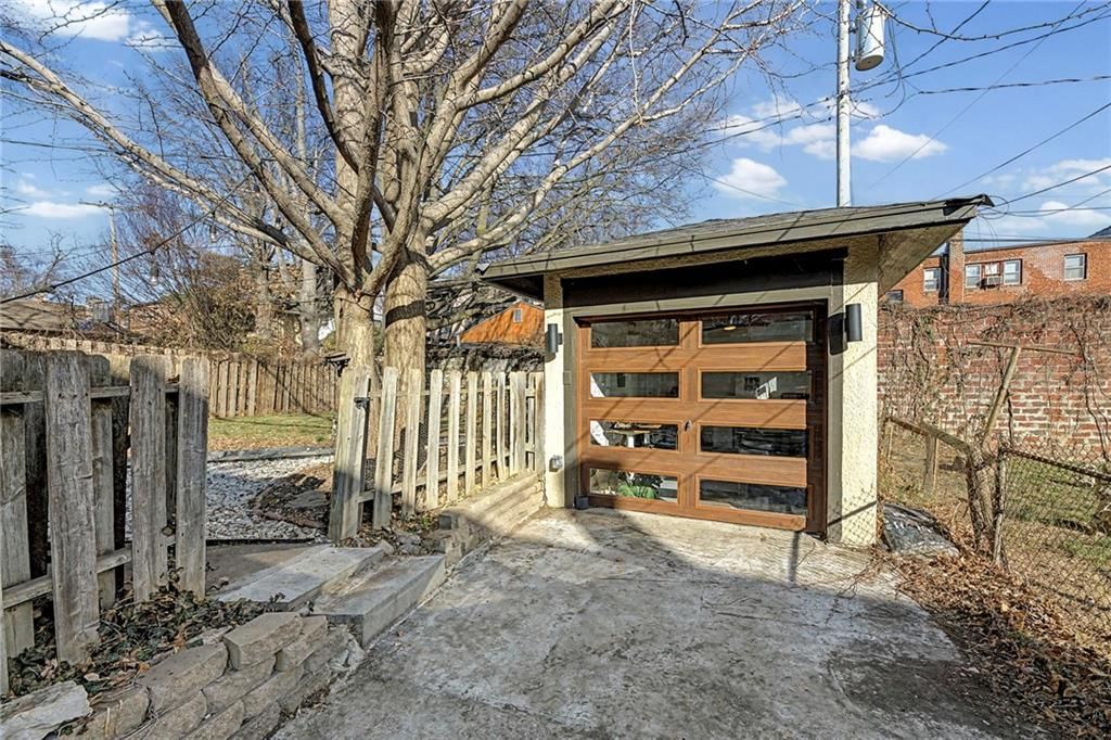 3723 Madison Avenue — photo 41