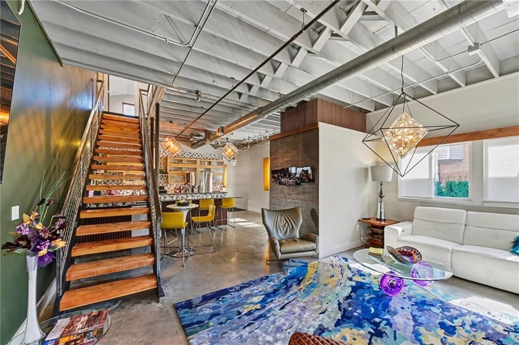 3763 Washington Street — photo 2