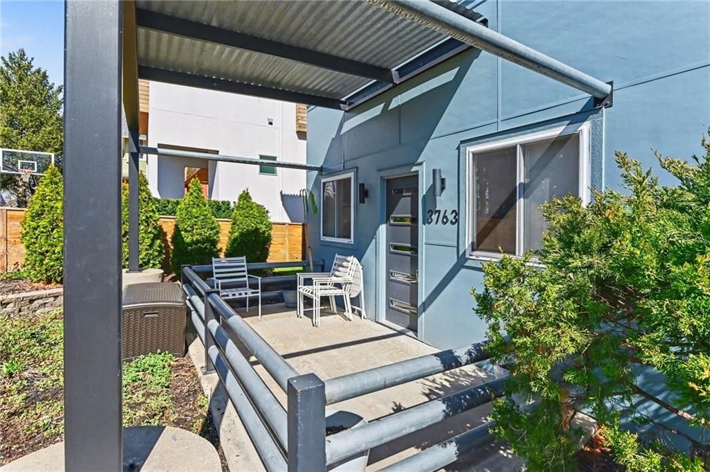 3763 Washington Street — photo 5