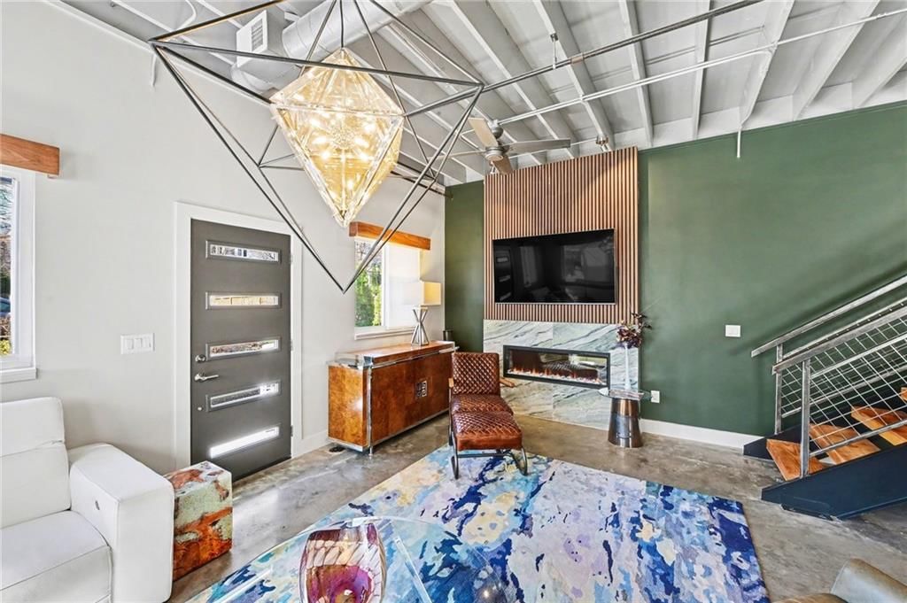 3763 Washington Street — photo 10
