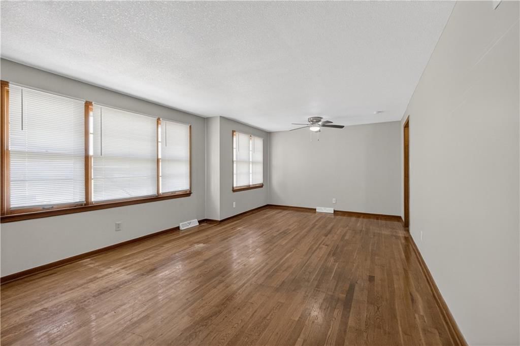 6517 Hardy Avenue — photo 7