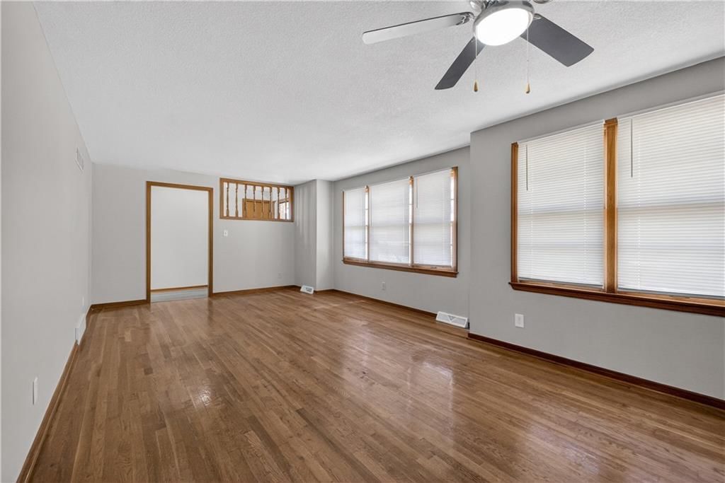 6517 Hardy Avenue — photo 8