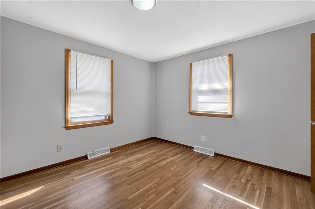 6517 Hardy Avenue — photo 17