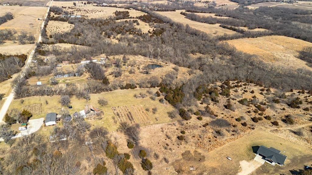 6872 Wild Horse Road — photo 71