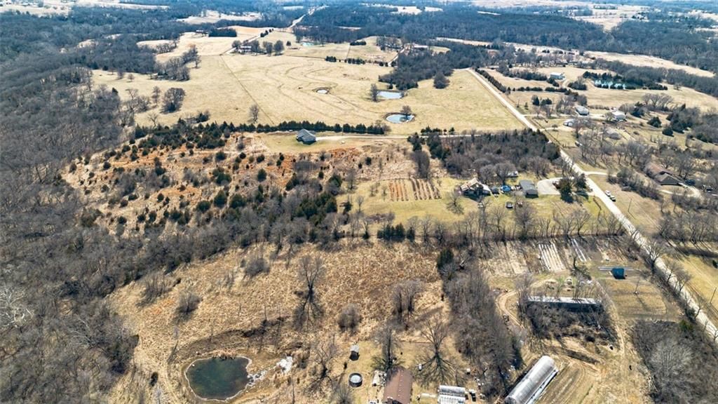 6872 Wild Horse Road — photo 76