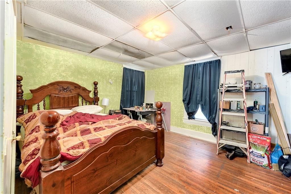 109 W Miami Street NE — photo 19