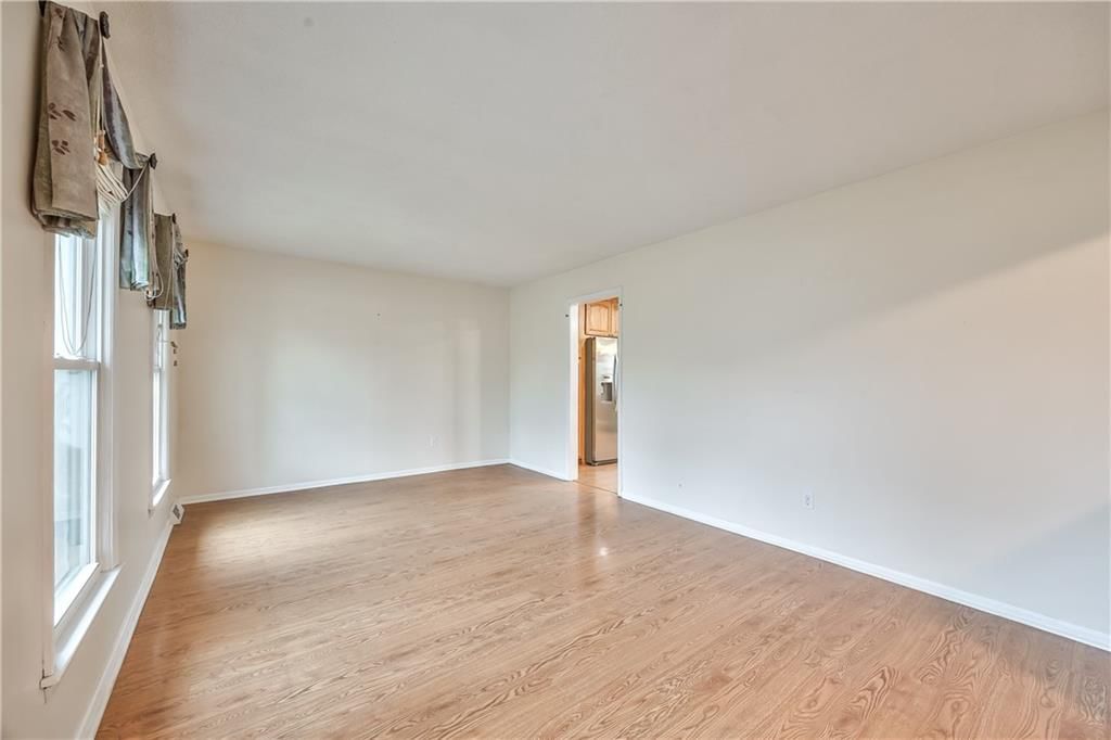 12721 W 100th Street — photo 4