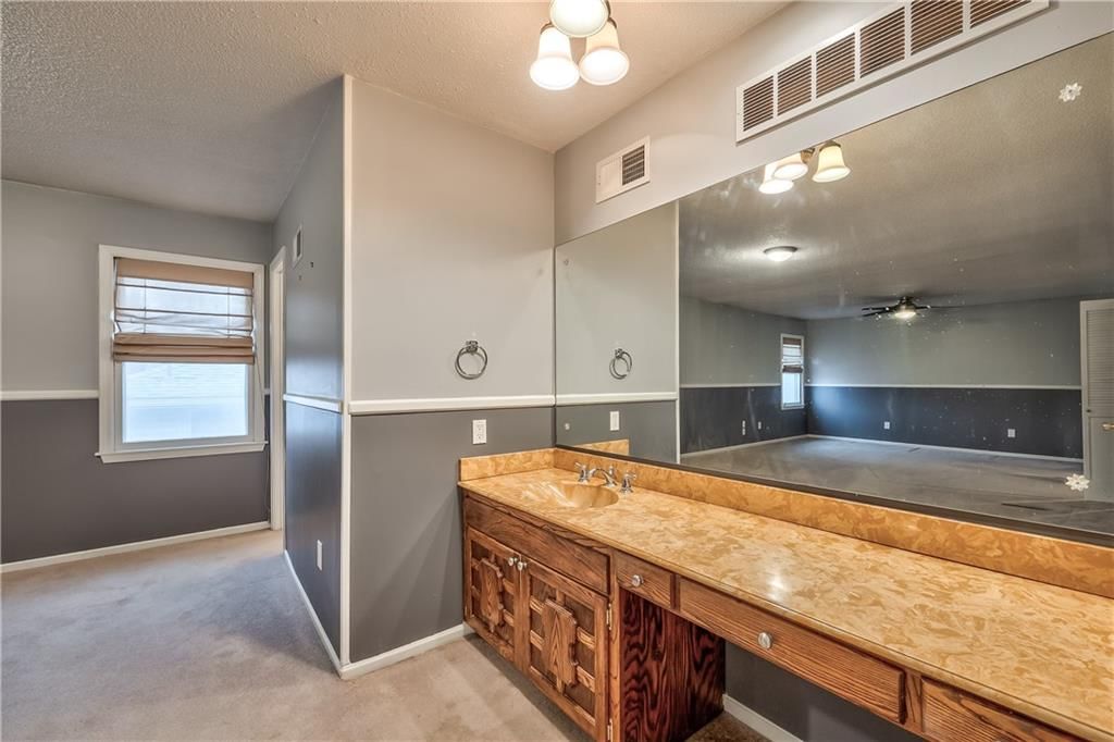 12721 W 100th Street — photo 17