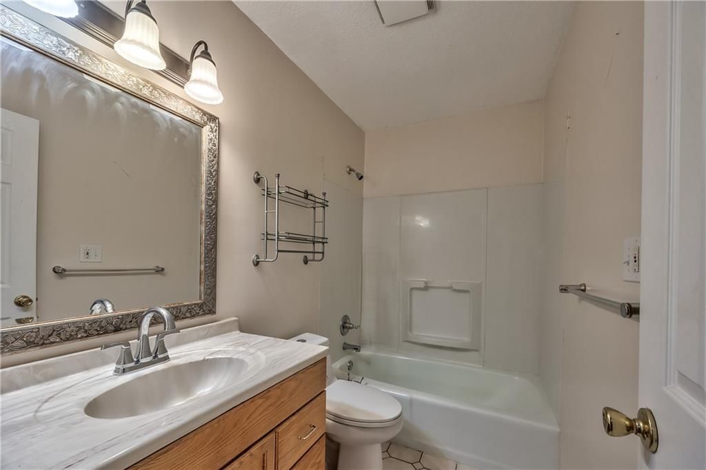 12721 W 100th Street — photo 23