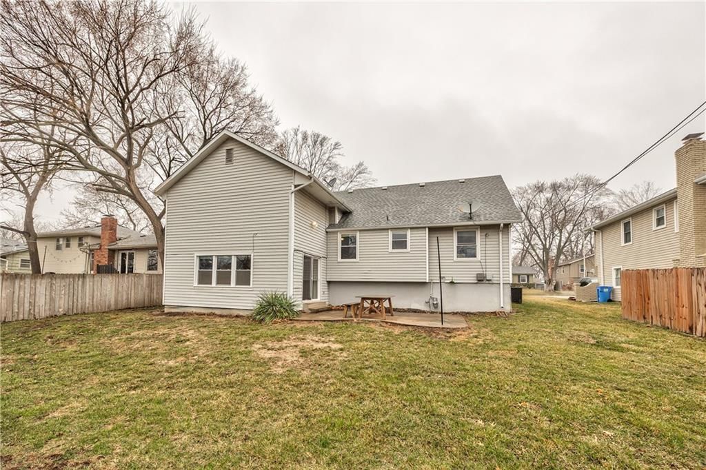 12721 W 100th Street — photo 28