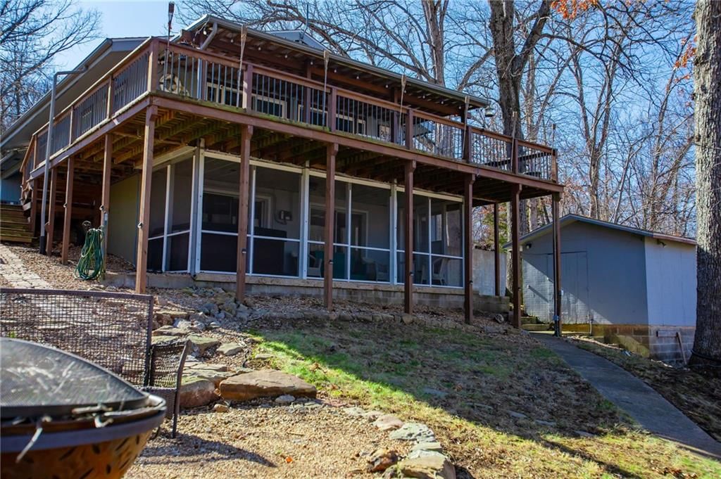 29613 Forthview Road, Edwards, MO