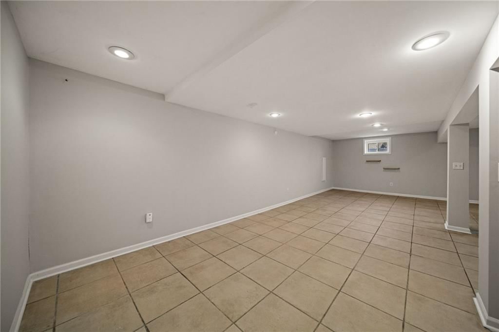 8211 Caenen Lake Road — photo 27