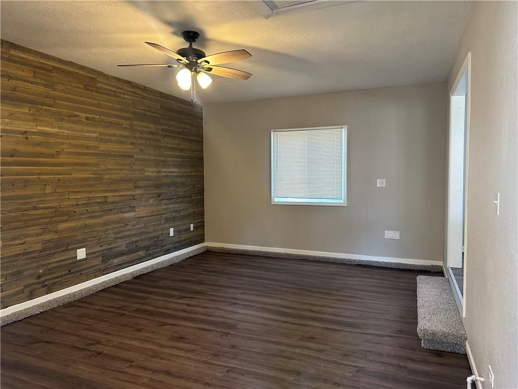 303 E Wilson Street — photo 9