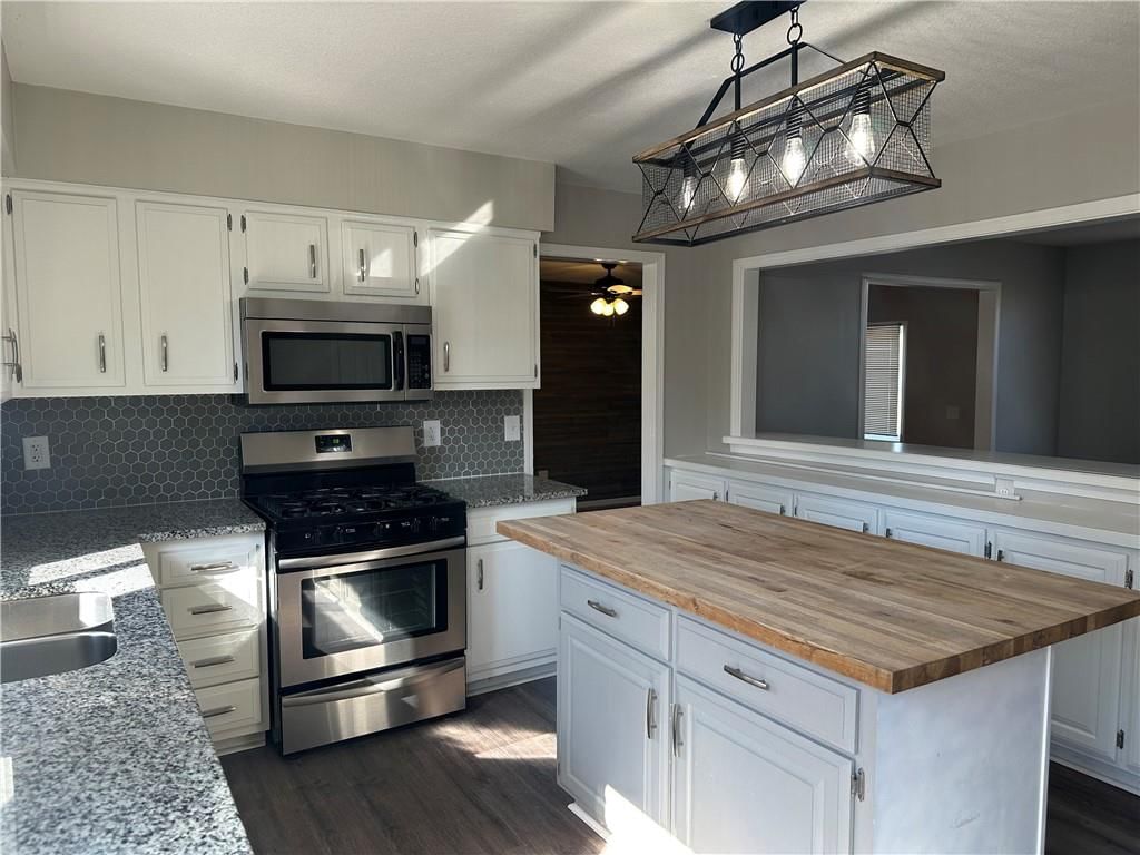 303 E Wilson Street — photo 13