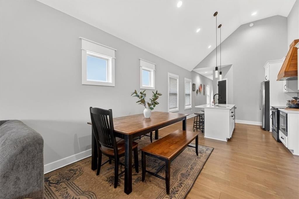 1004 S Harmony Avenue — photo 10