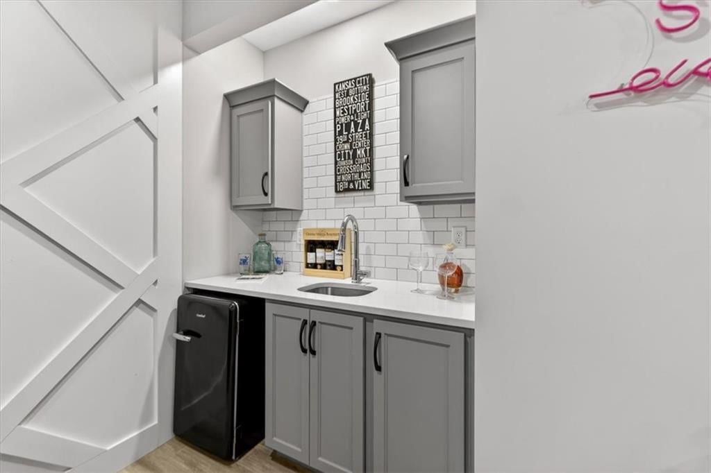 1004 S Harmony Avenue — photo 36