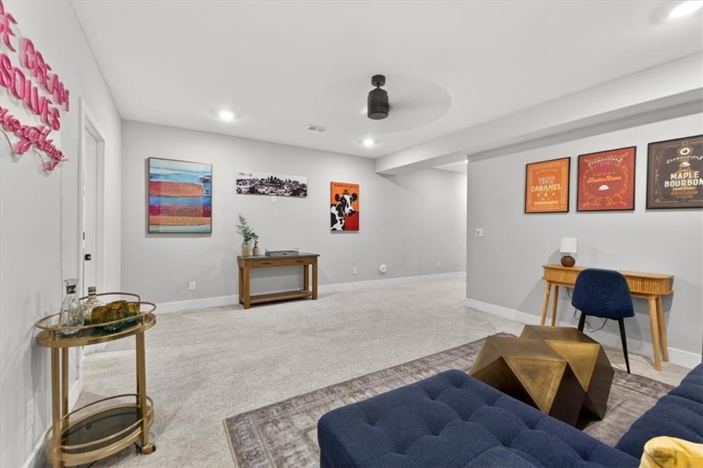 1004 S Harmony Avenue — photo 37