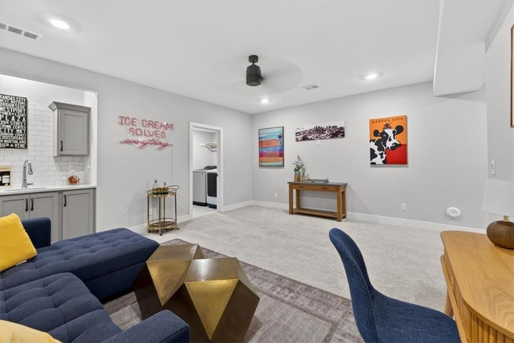 1004 S Harmony Avenue — photo 38