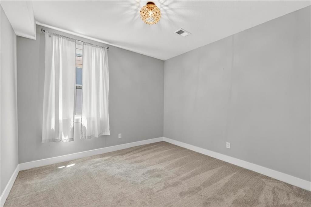 1004 S Harmony Avenue — photo 44