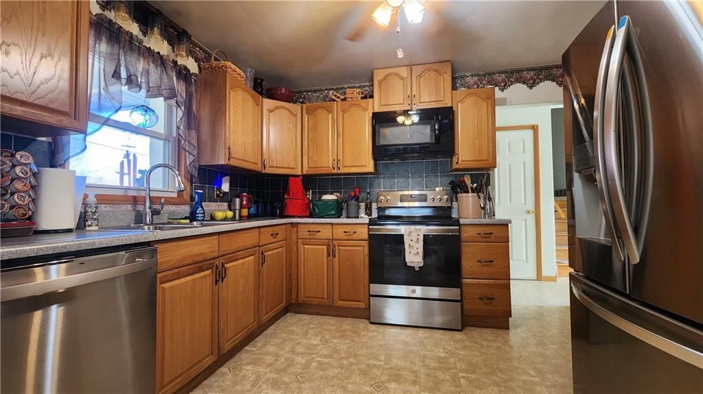 3704 S CLAREMONT Avenue — photo 12
