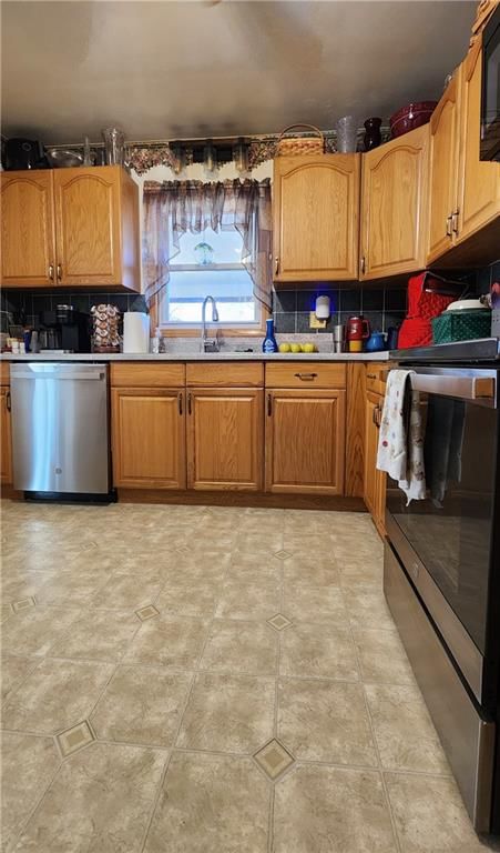 3704 S CLAREMONT Avenue — photo 13