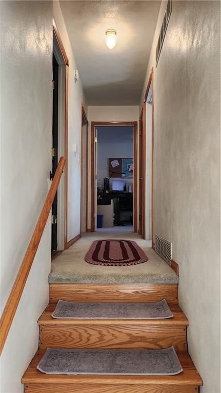3704 S CLAREMONT Avenue — photo 17