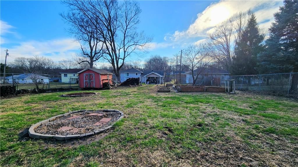 3704 S CLAREMONT Avenue — photo 40