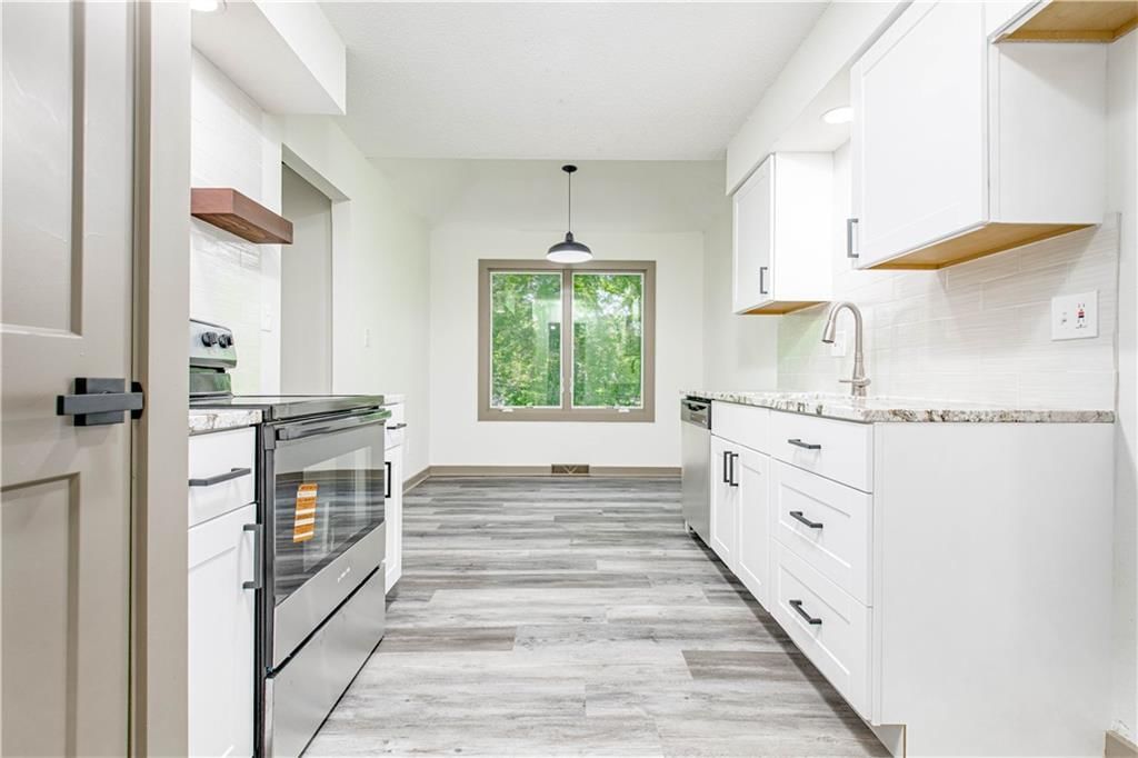 804 NW North Summit Circle — photo 6