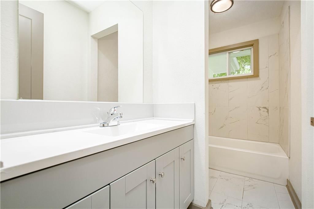 804 NW North Summit Circle — photo 14