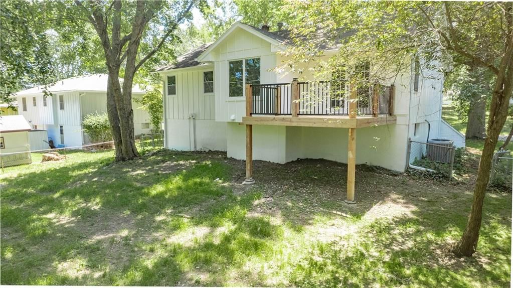 804 NW North Summit Circle — photo 23