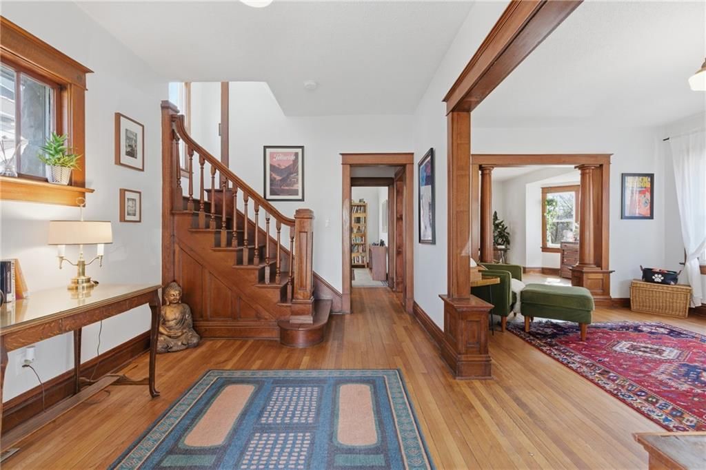 121 Lawn Avenue — photo 4