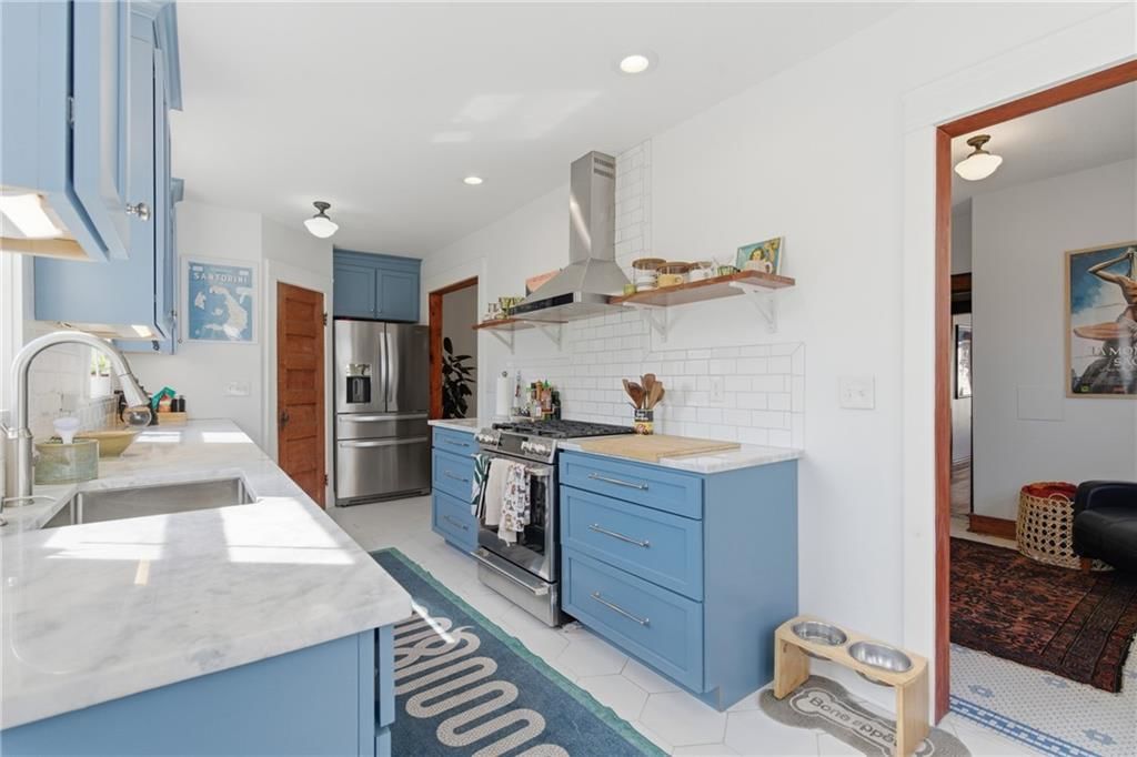 121 Lawn Avenue — photo 13