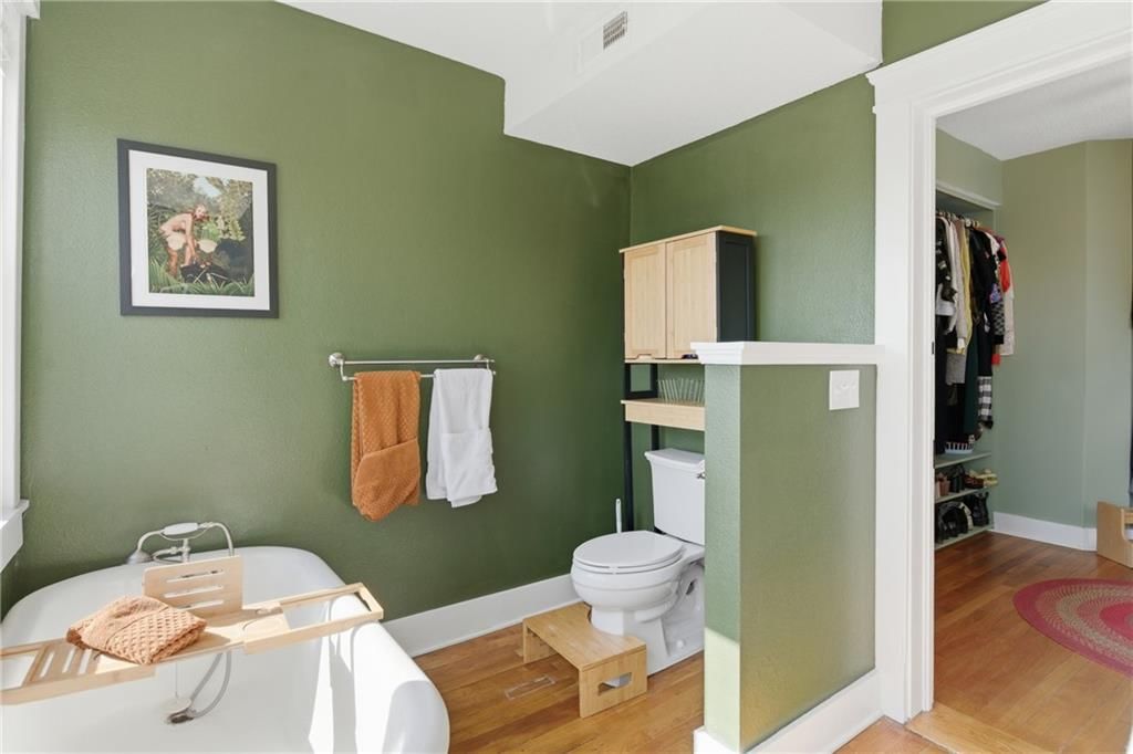 121 Lawn Avenue — photo 24