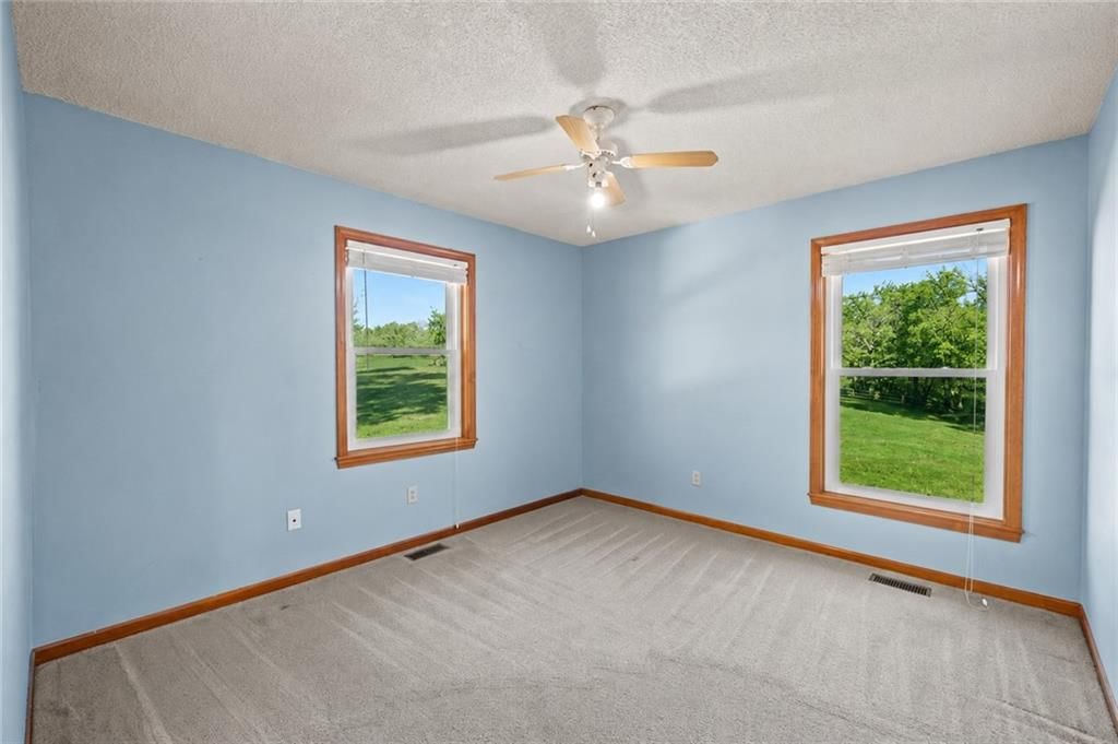 9007 Dry Dock Drive — photo 14