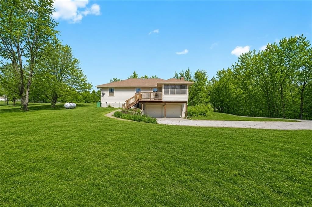 9007 Dry Dock Drive — photo 19