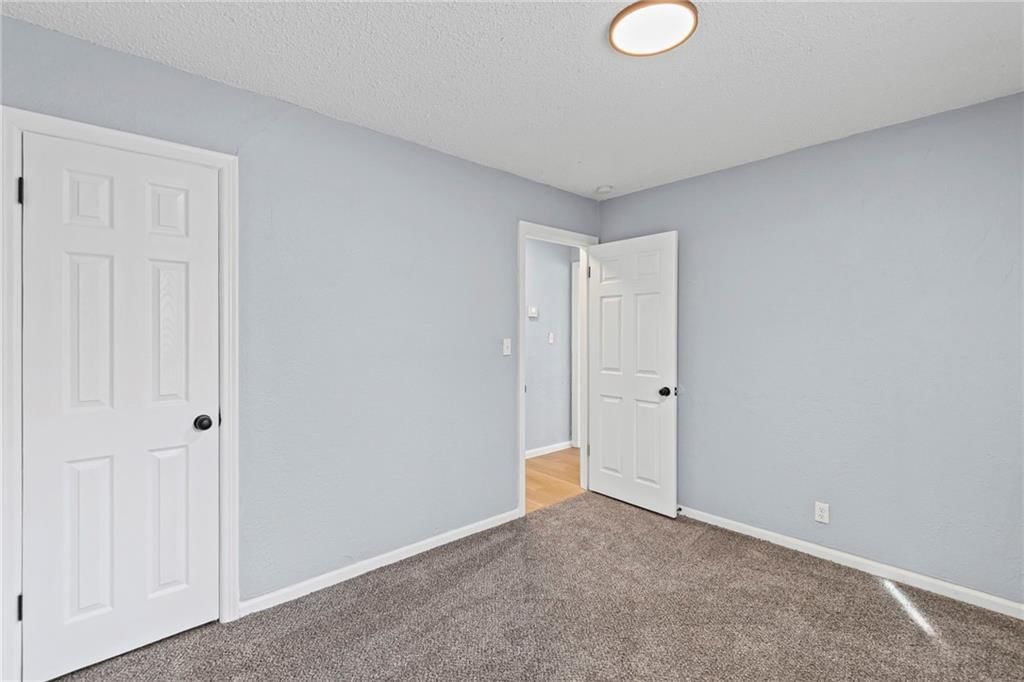 5752 College Avenue — photo 11