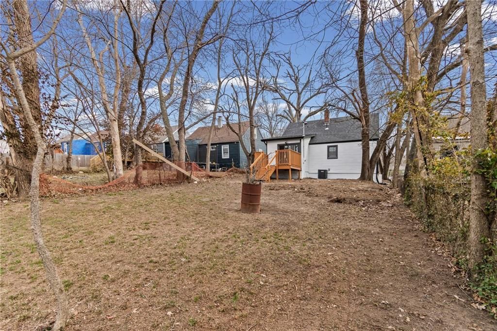 5752 College Avenue — photo 29