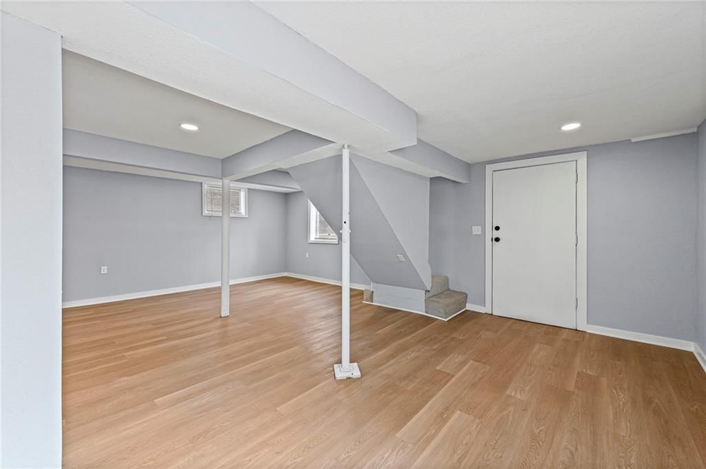 221 S 65th Street — photo 18