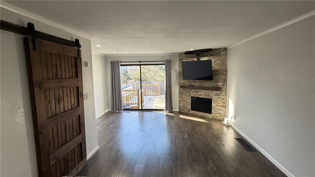8287 Monrovia Street — photo 6