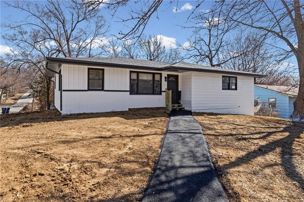 8401 Wayne Avenue, Kansas City, MO
