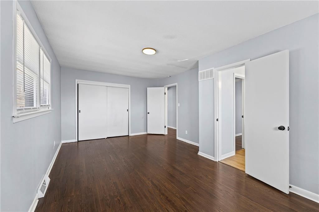8401 Wayne Avenue — photo 13