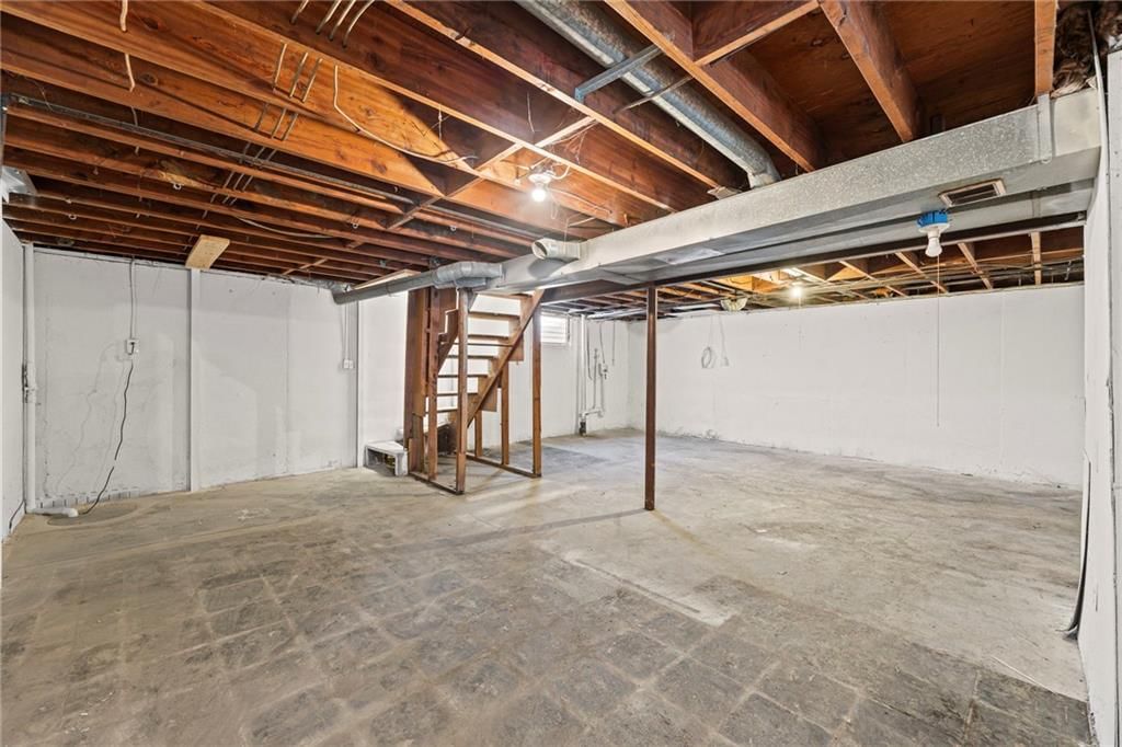 8401 Wayne Avenue — photo 23