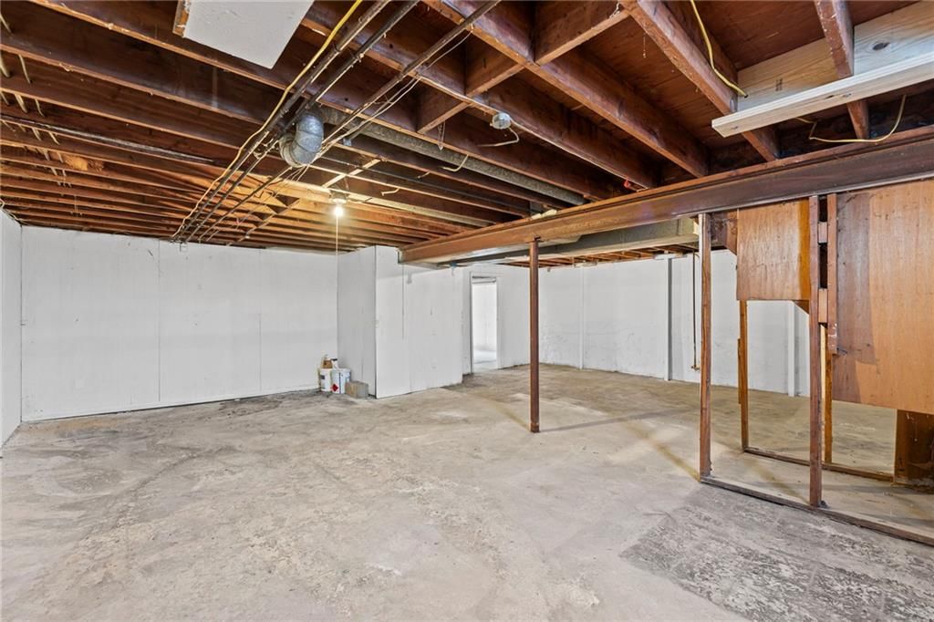 8401 Wayne Avenue — photo 24