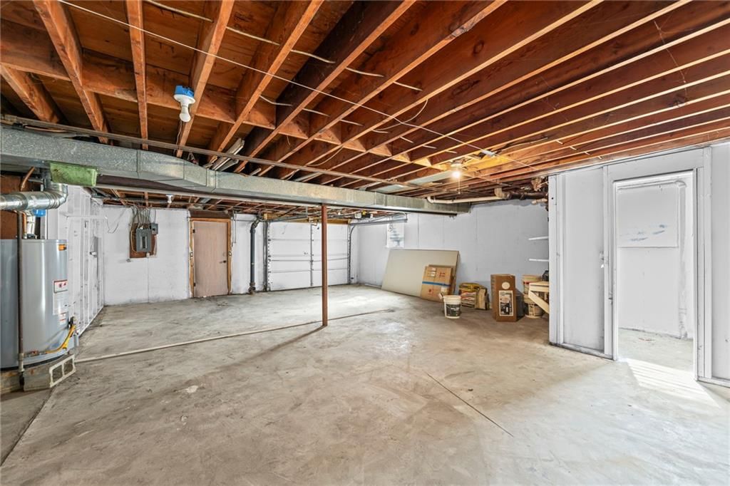 8401 Wayne Avenue — photo 25