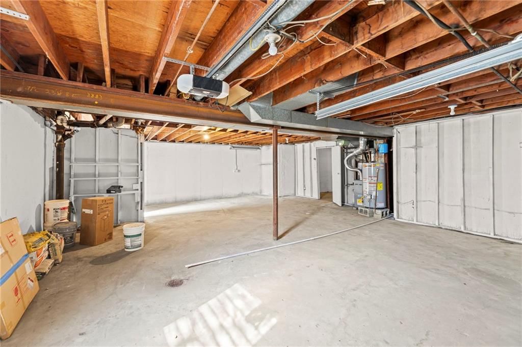 8401 Wayne Avenue — photo 26