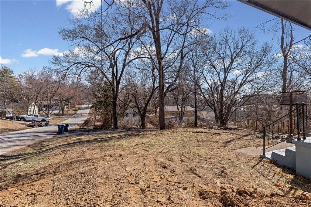 8401 Wayne Avenue — photo 31