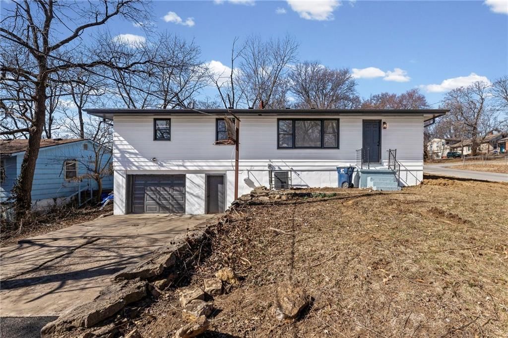 8401 Wayne Avenue — photo 33