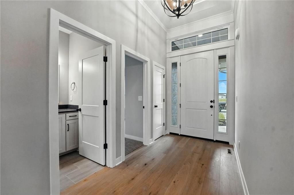 10504 N Mulberry Street — photo 4
